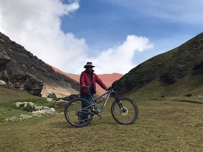 Enduro-Mountain-bike-Holiday-local
